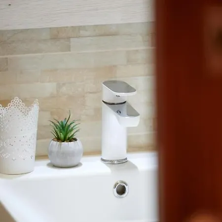 Studio Apartman Ivan Апартаменты *